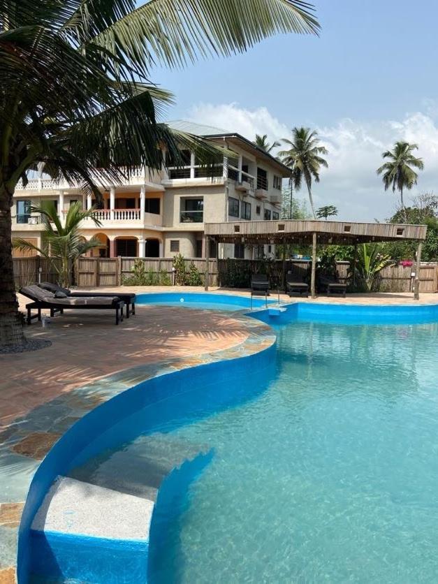 Hotel Afiki Elmina Exteriér fotografie