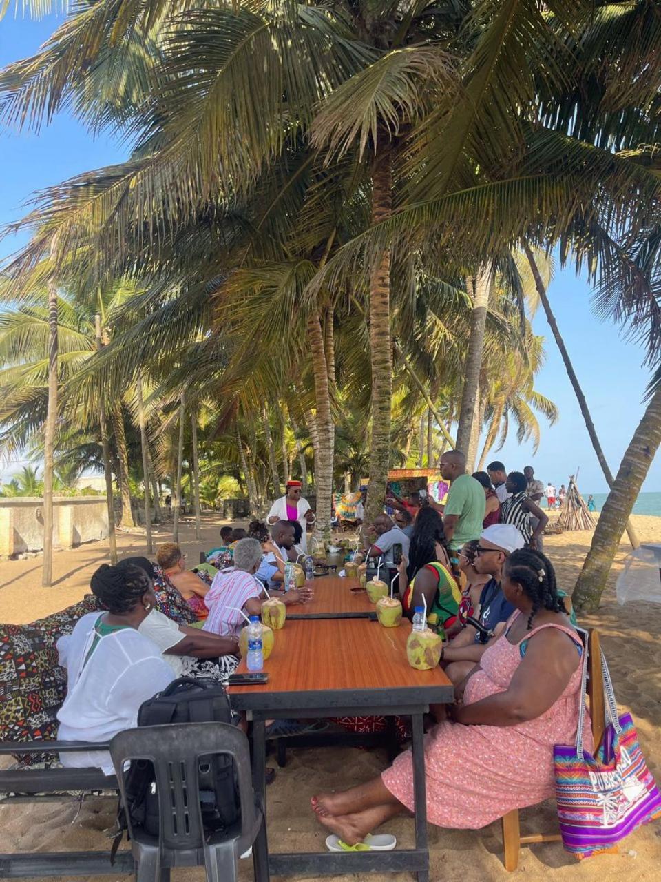 Hotel Afiki Elmina Exteriér fotografie
