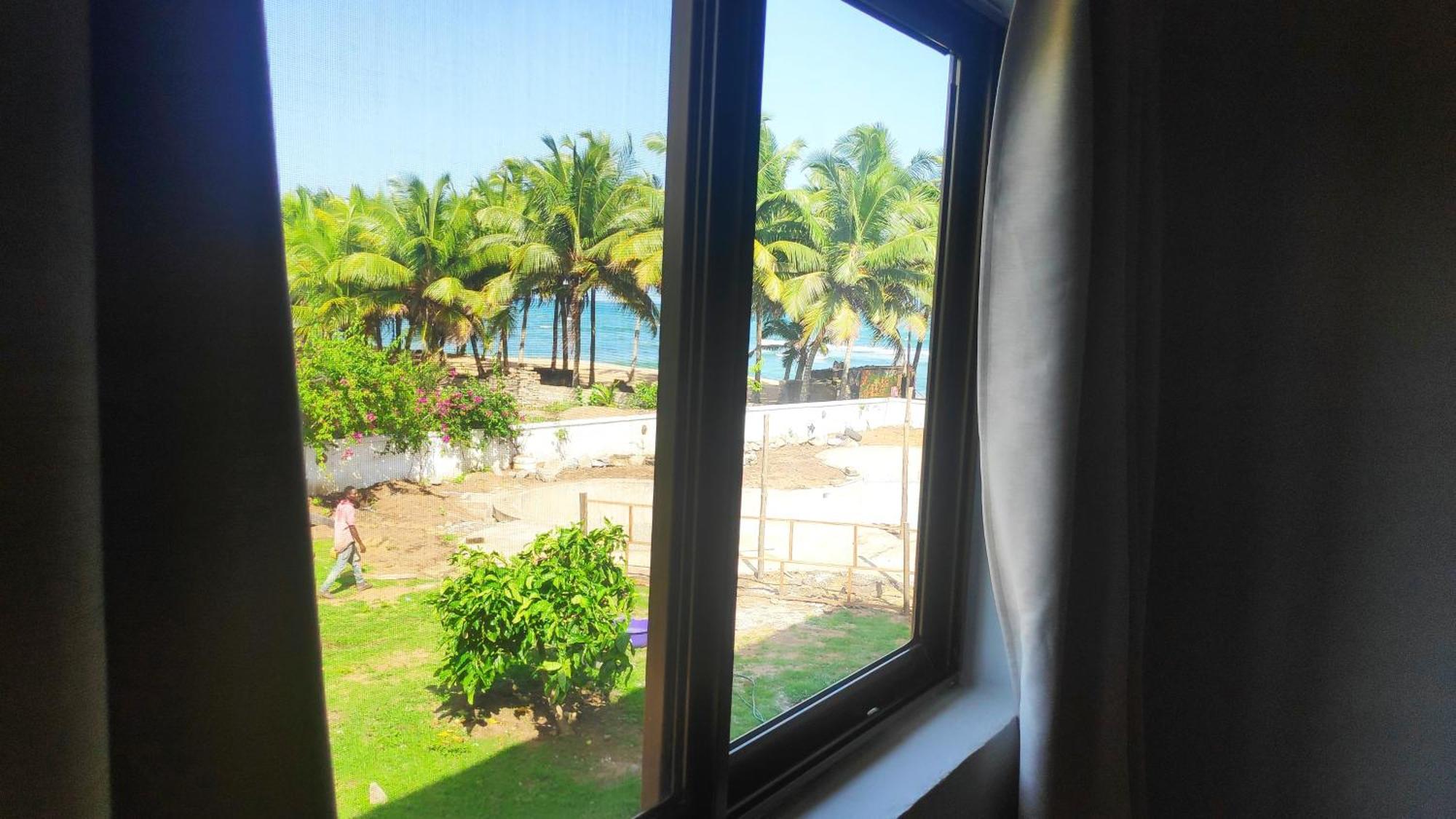 Hotel Afiki Elmina Exteriér fotografie