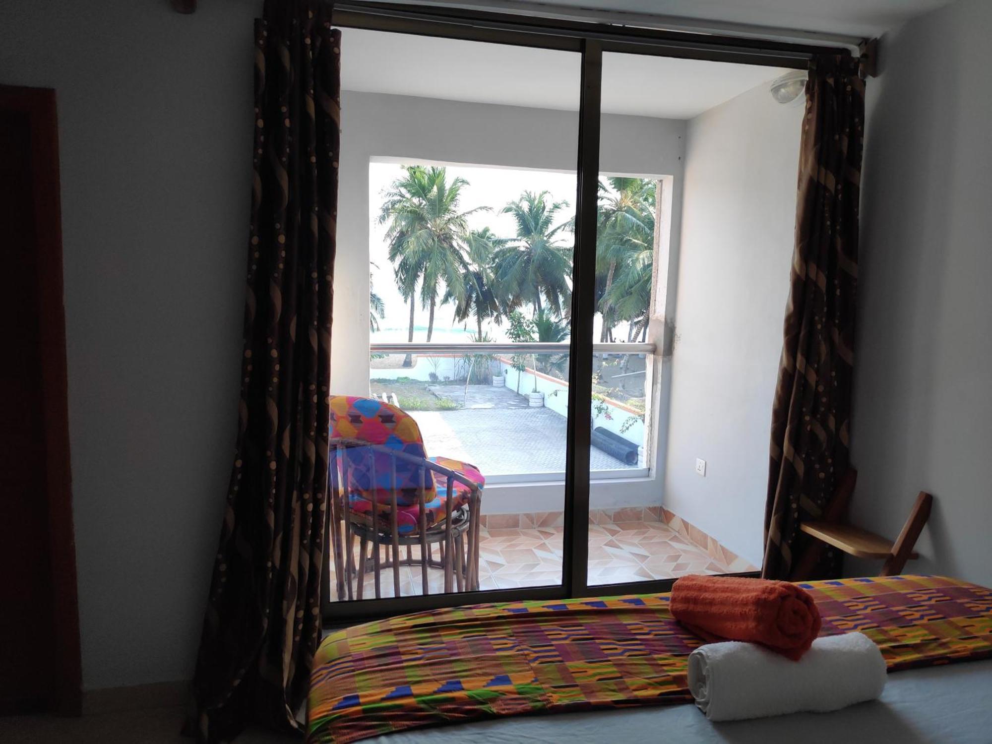 Hotel Afiki Elmina Exteriér fotografie