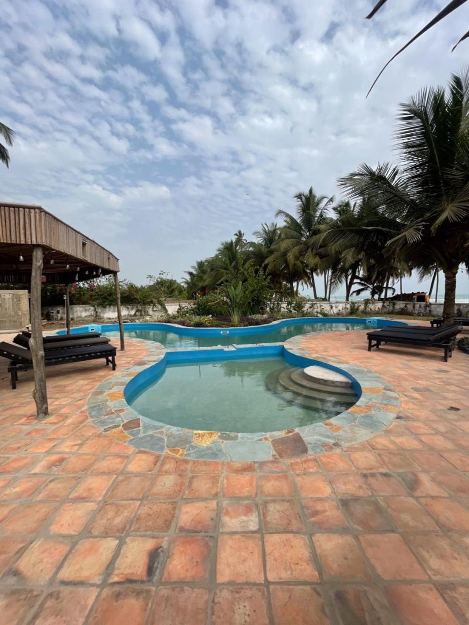 Hotel Afiki Elmina Exteriér fotografie