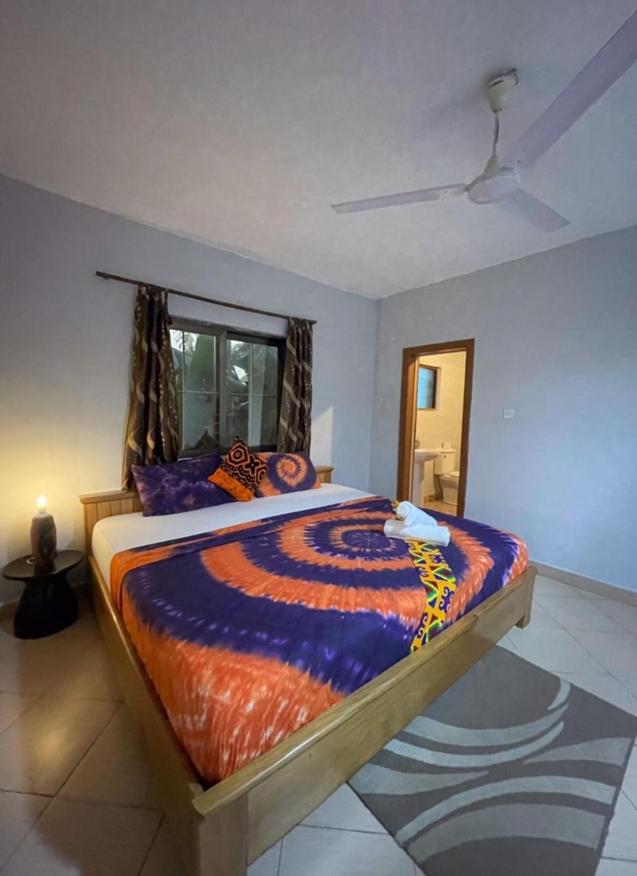 Hotel Afiki Elmina Exteriér fotografie